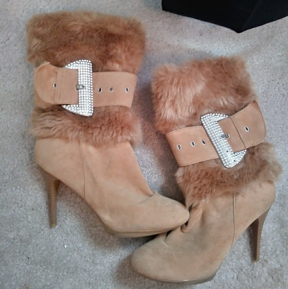 Tan Suede with fur boots